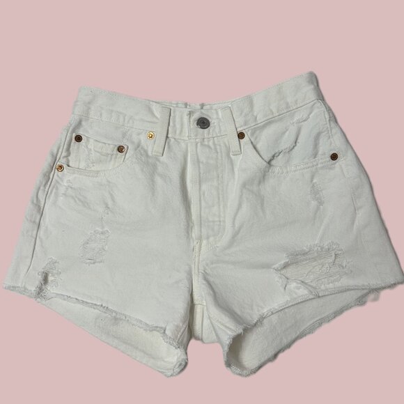 Levi's 501 Denim Shorts - Size 26 - Picture 1 of 3
